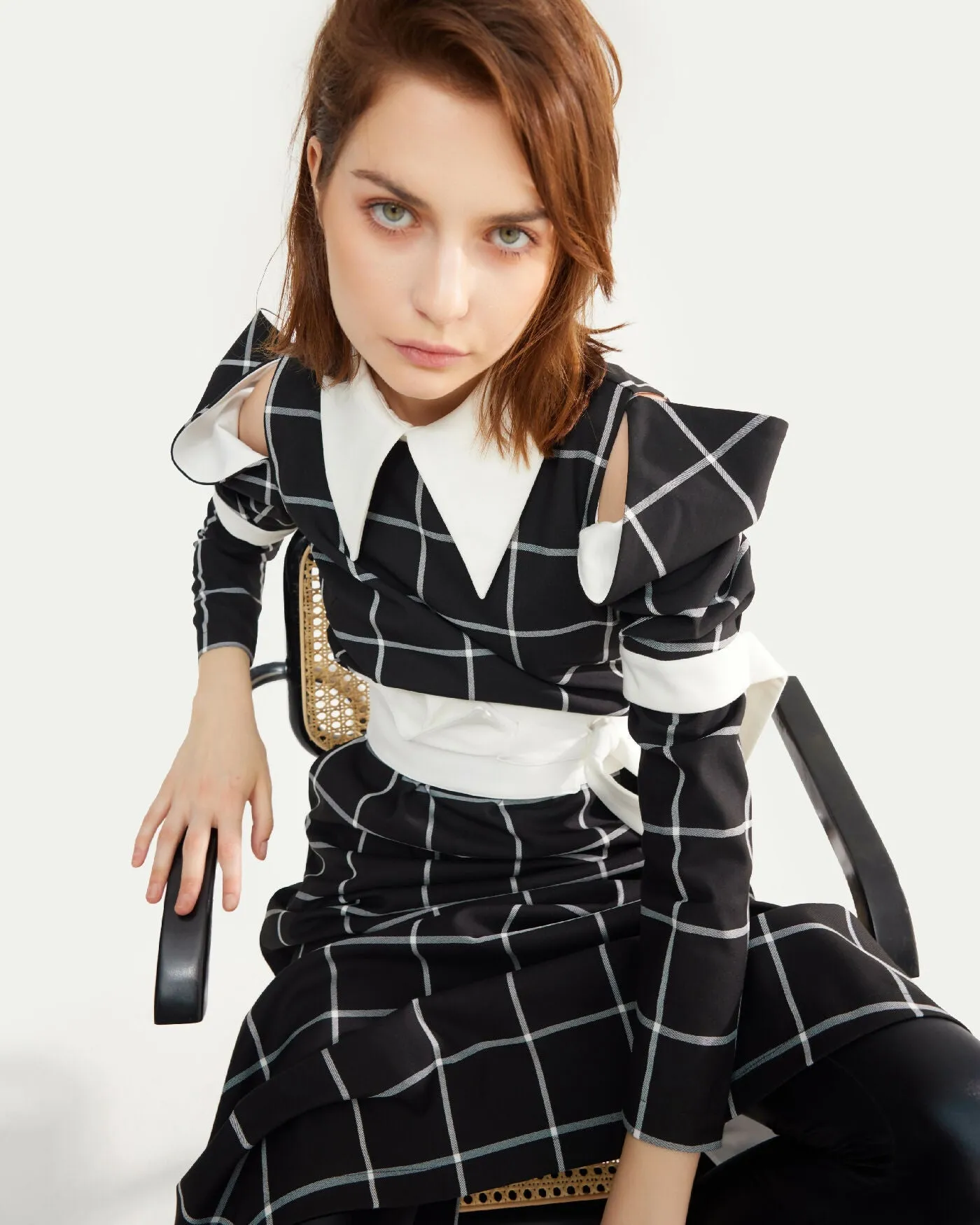 Black Stylish Cold Shoulder Long Sleeve Plaid Dress With Belt