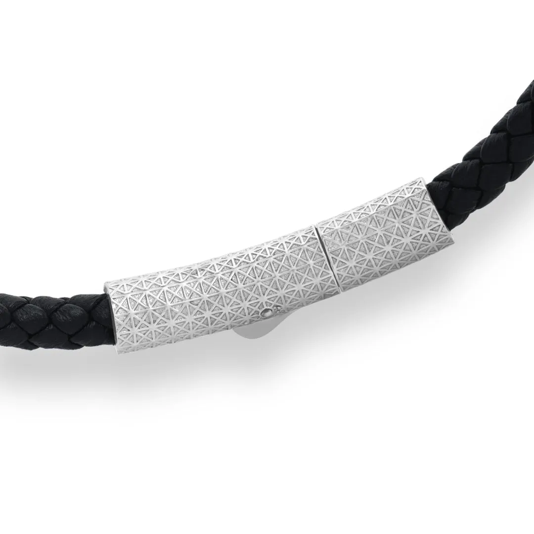 Buckle Leather Bracelet in Gold
