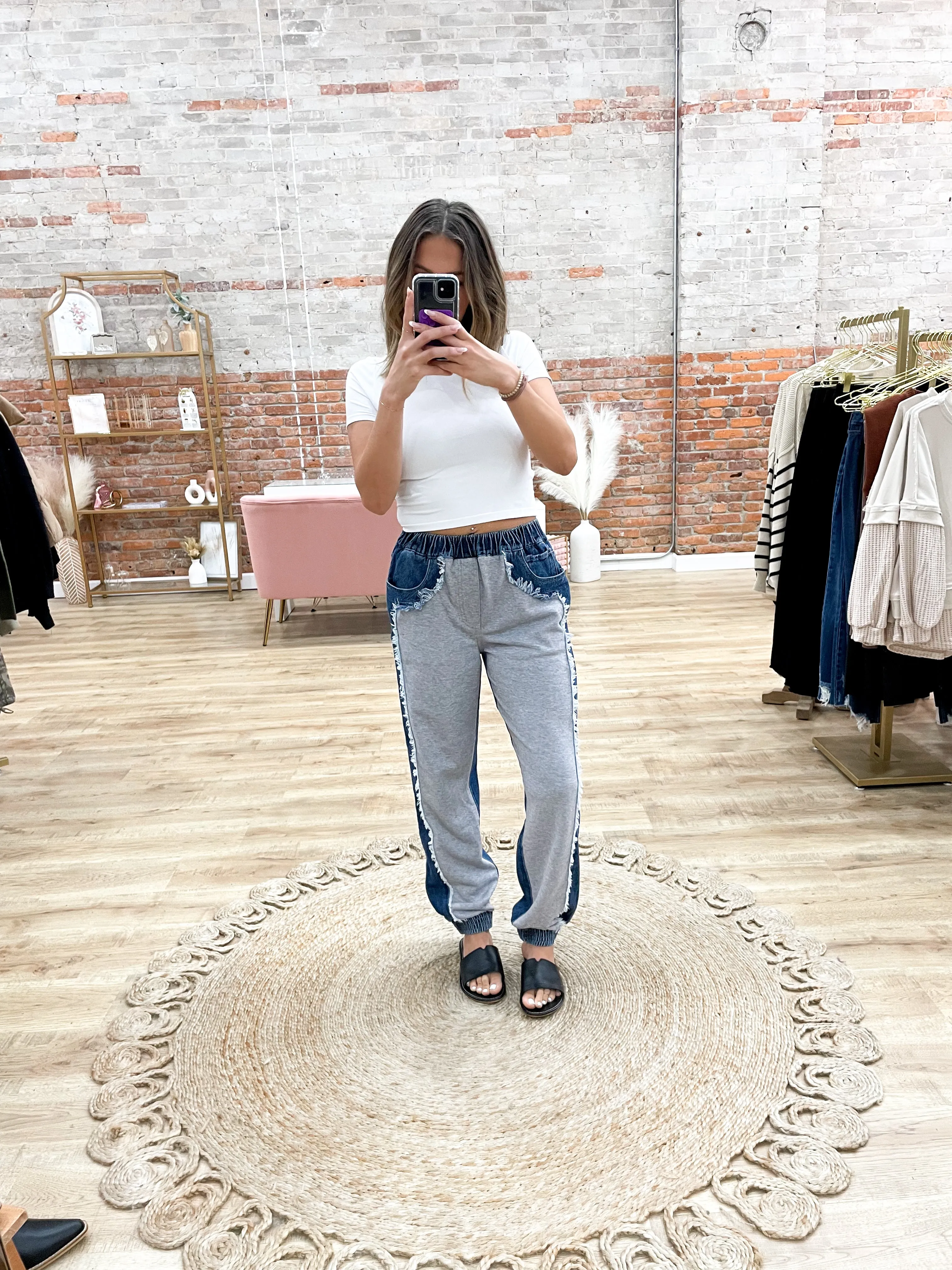 Cozy But Cute Frayed Contrast Denim Joggers