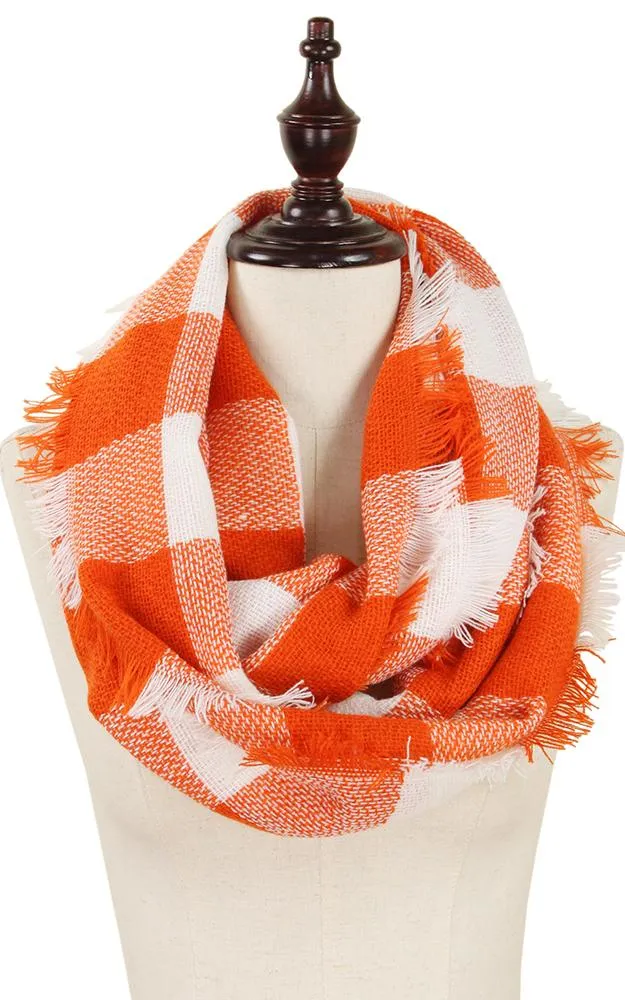 EAS8628 Buffalo Plaid Woven Infinity