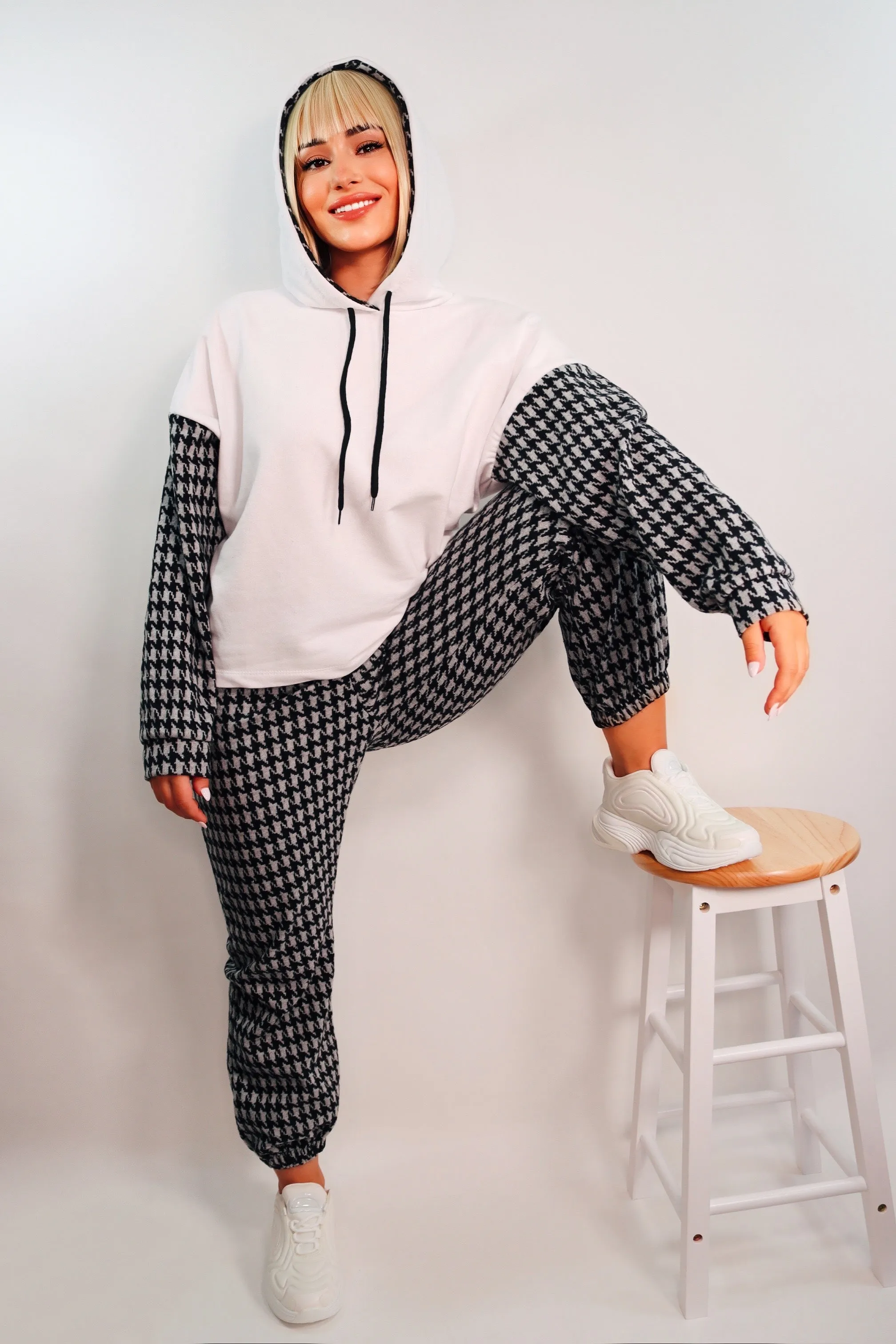 Geo Drawstring Hoodie And Joggers Set