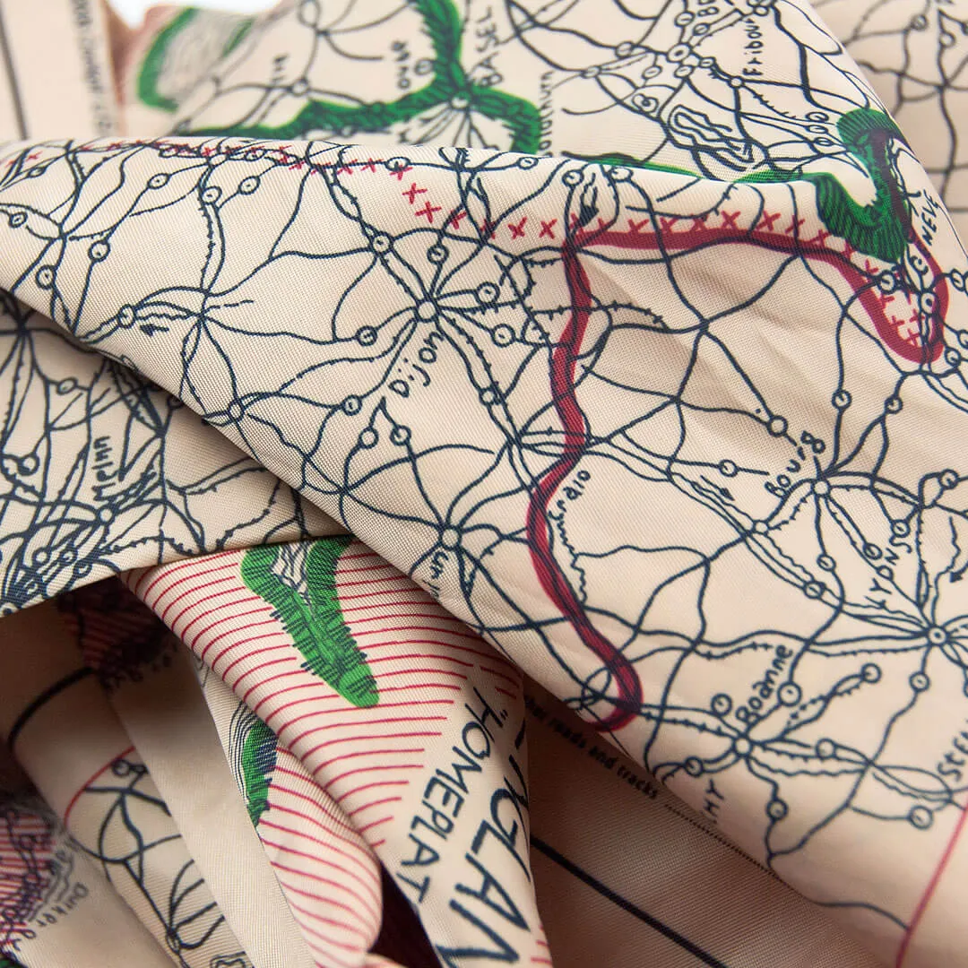 Infinity Escape Map Scarf Z99V006