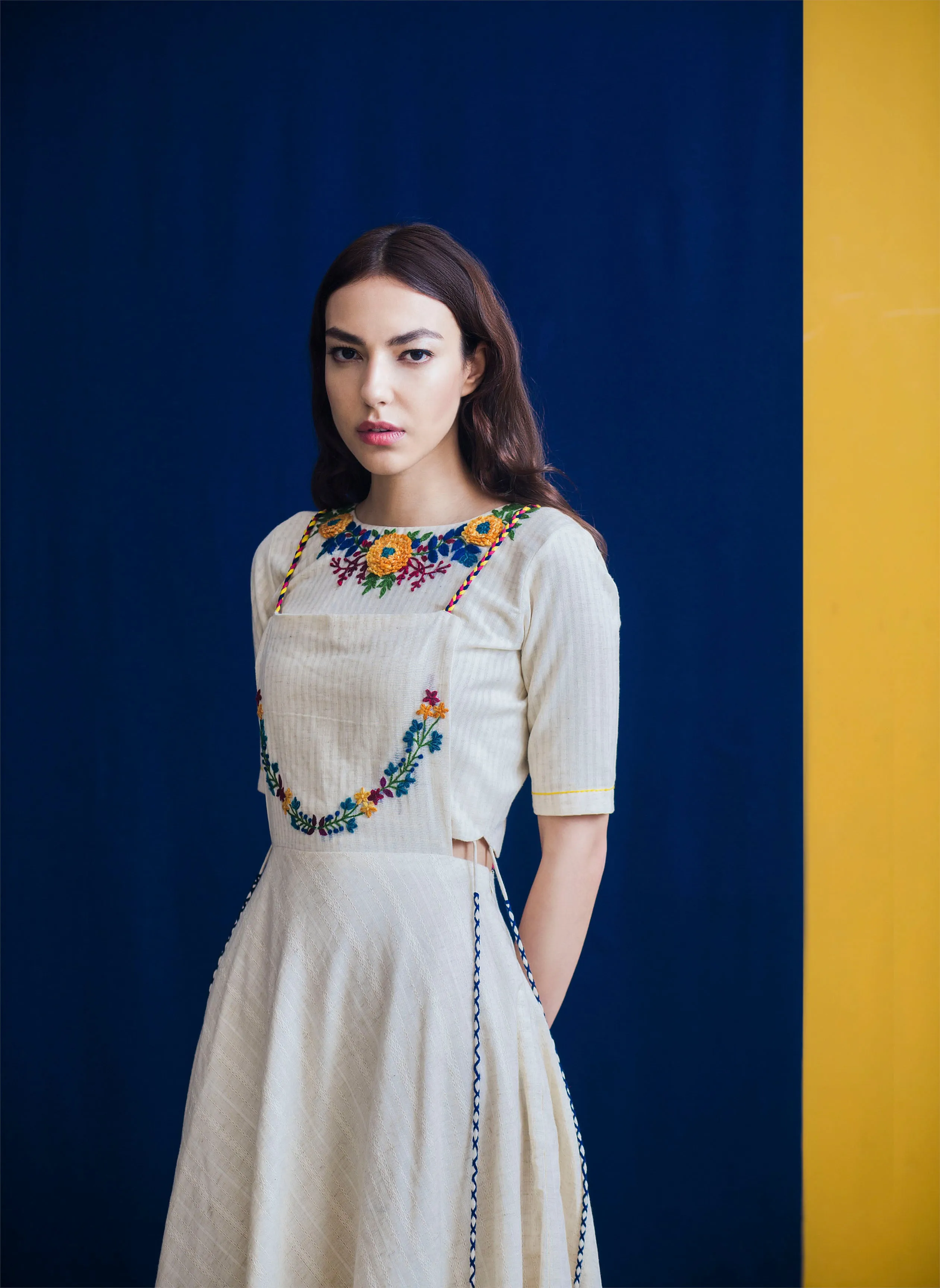 Marigold garland overall dress set