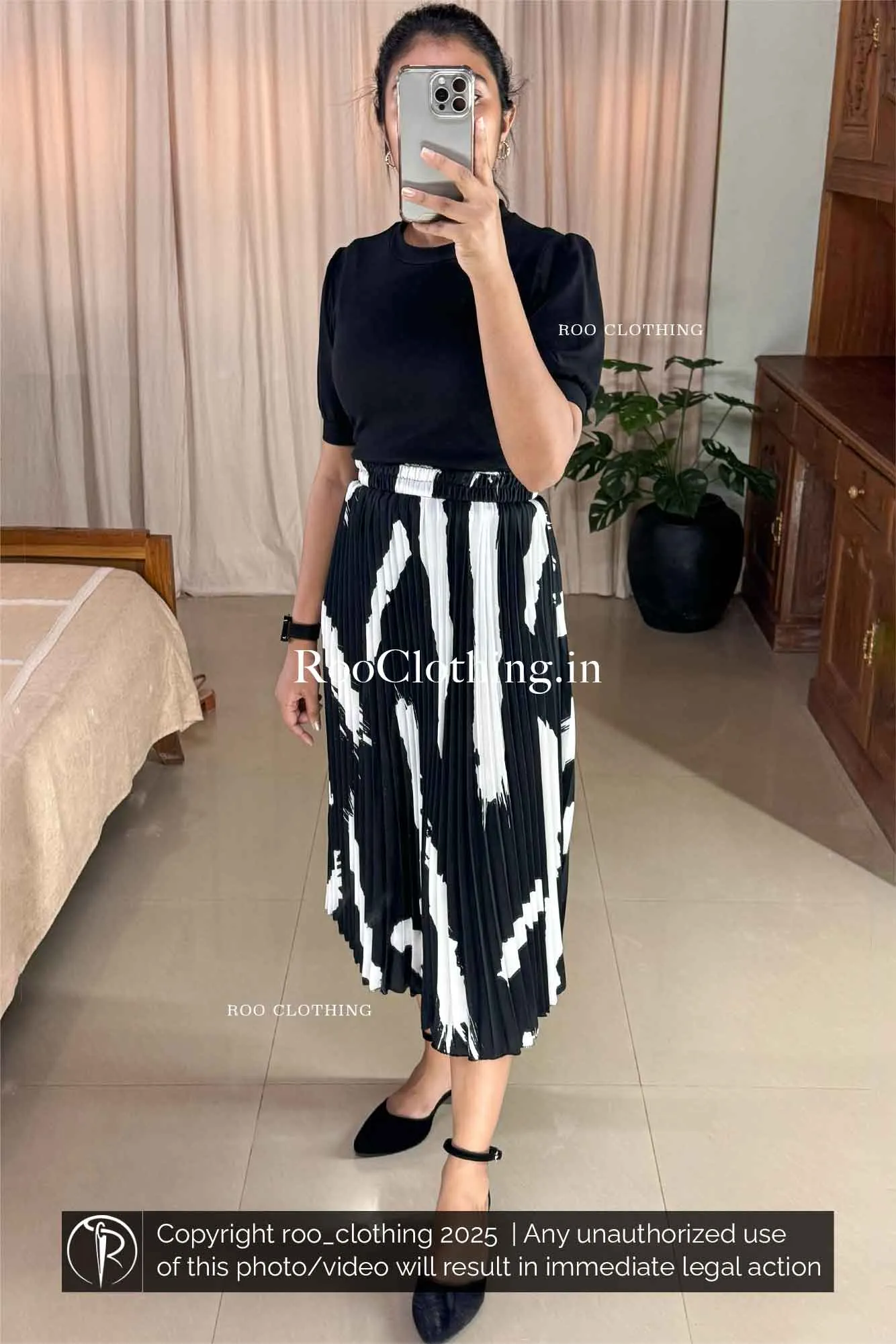 Monochrome Abstract Accordion Pleated Skirt Only