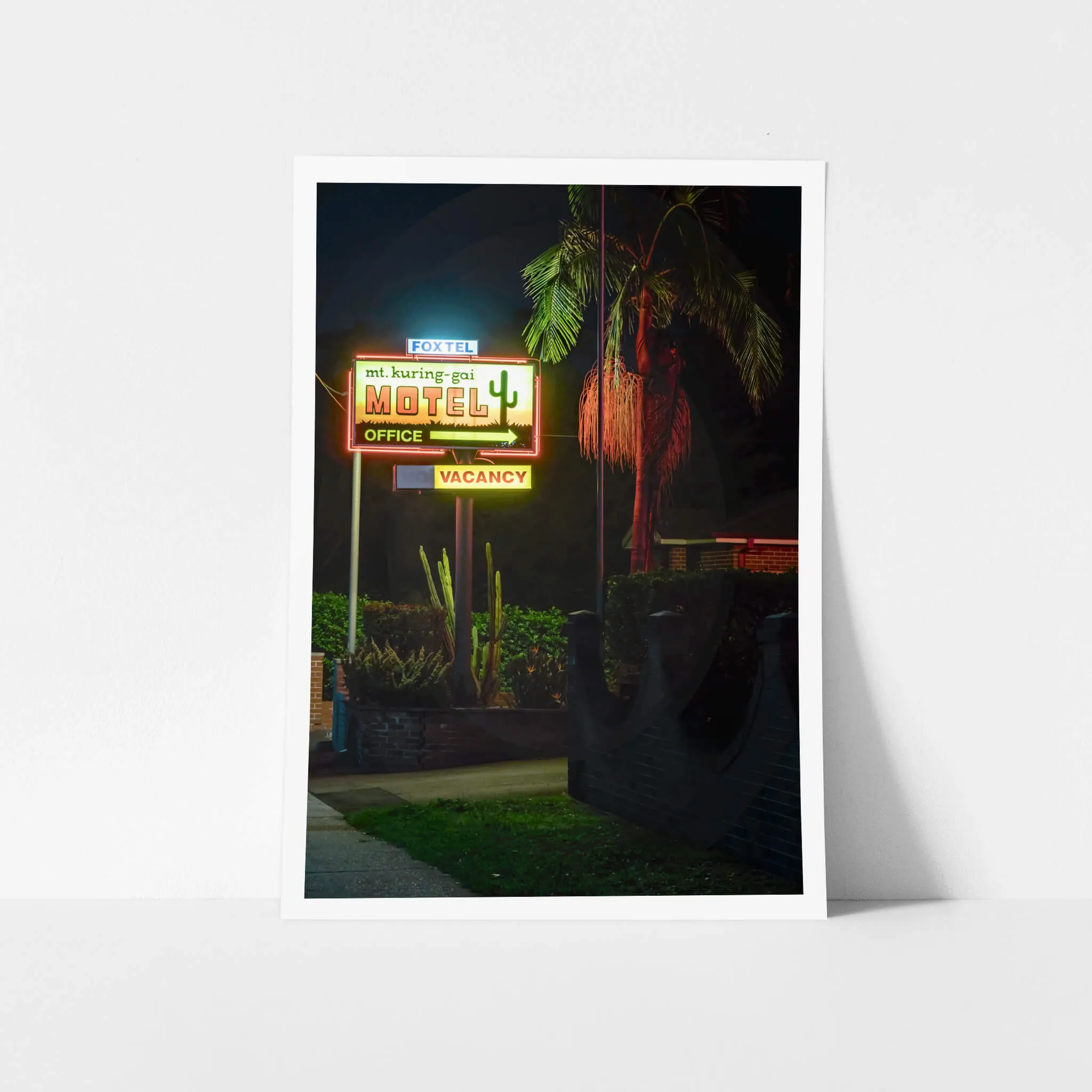 Mt Kuring-Gai Motel Sign | Hotel Motel 101