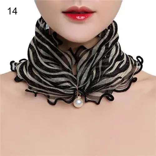 Pendant Scarf