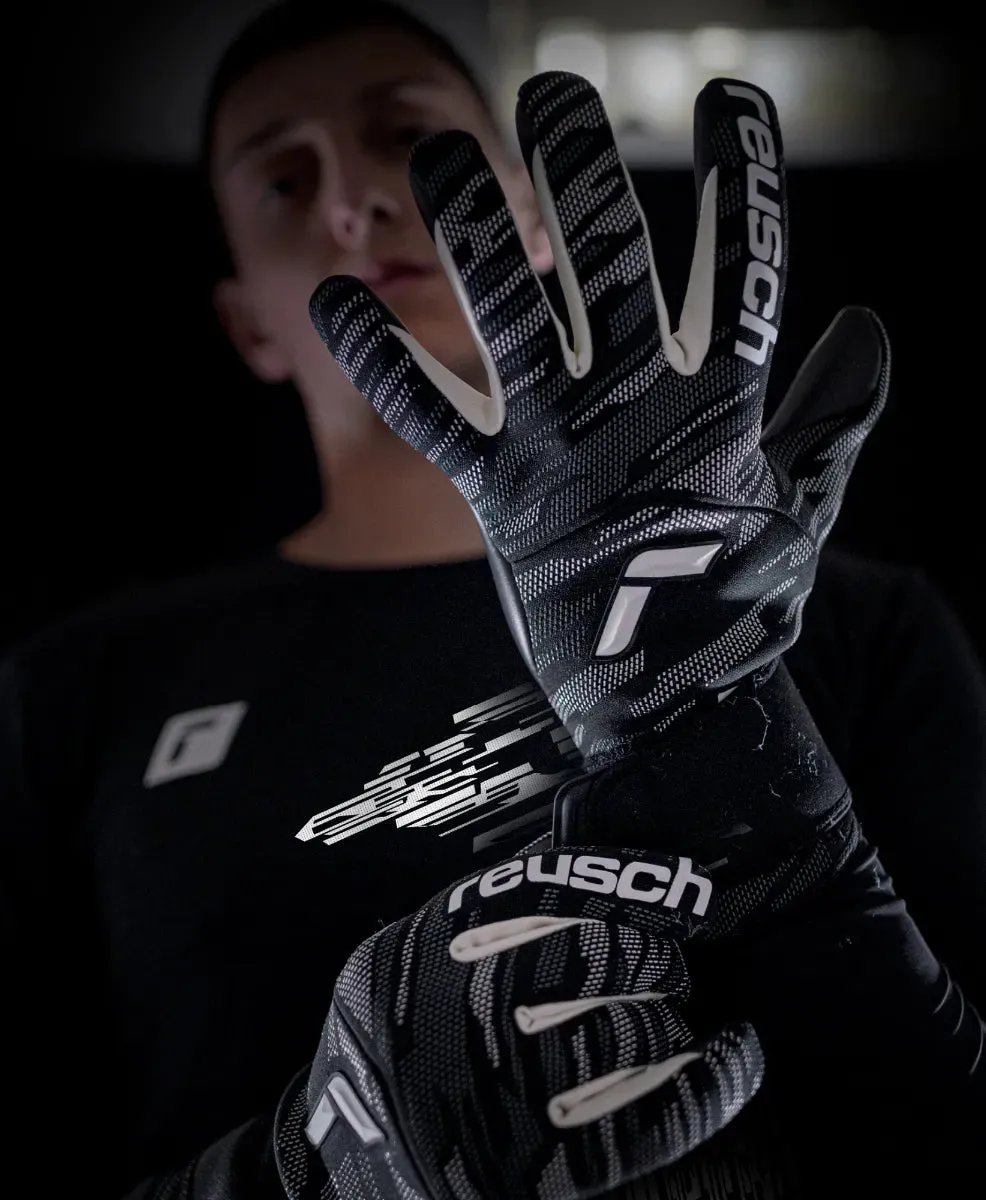 Reusch Pure Contact Infinity Goalkeeper Gloves - Black