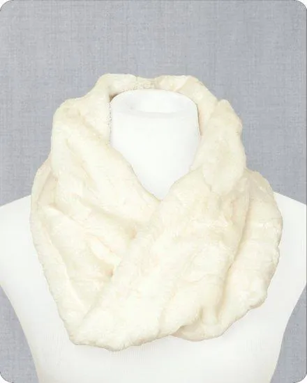 Shannon Fabrics Infinity Scarf Cuddle Kit Hide Natural CKISSP