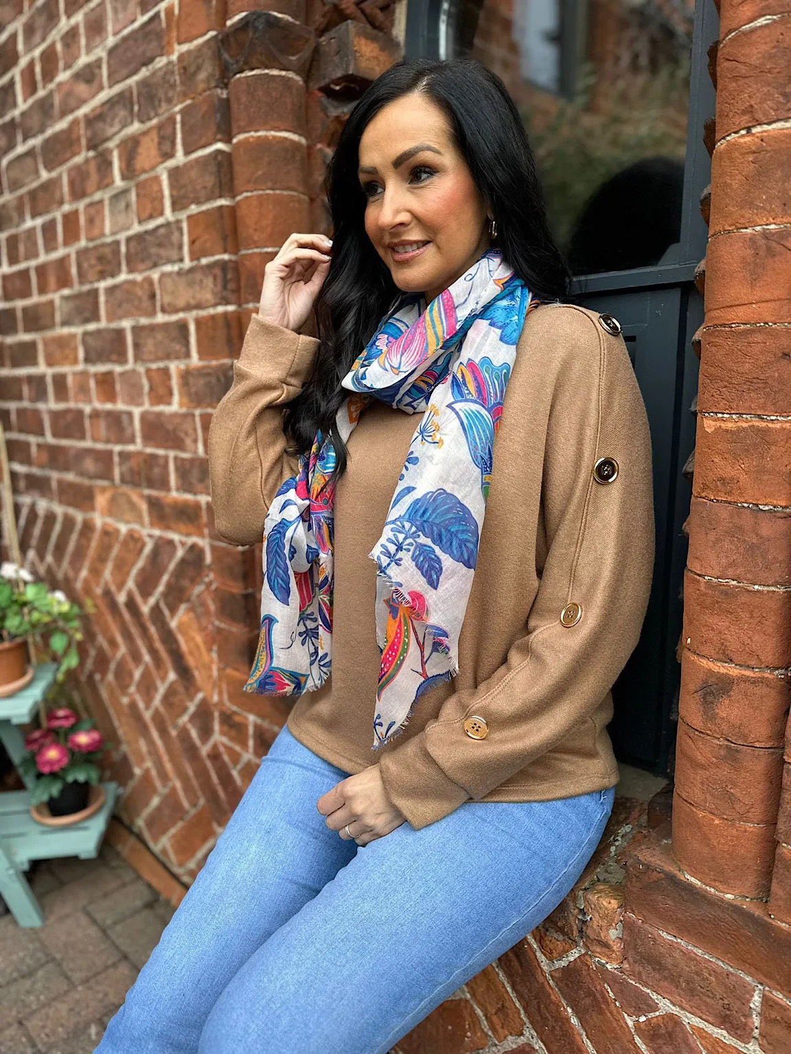 Stone Raw Edge Flower Scarf