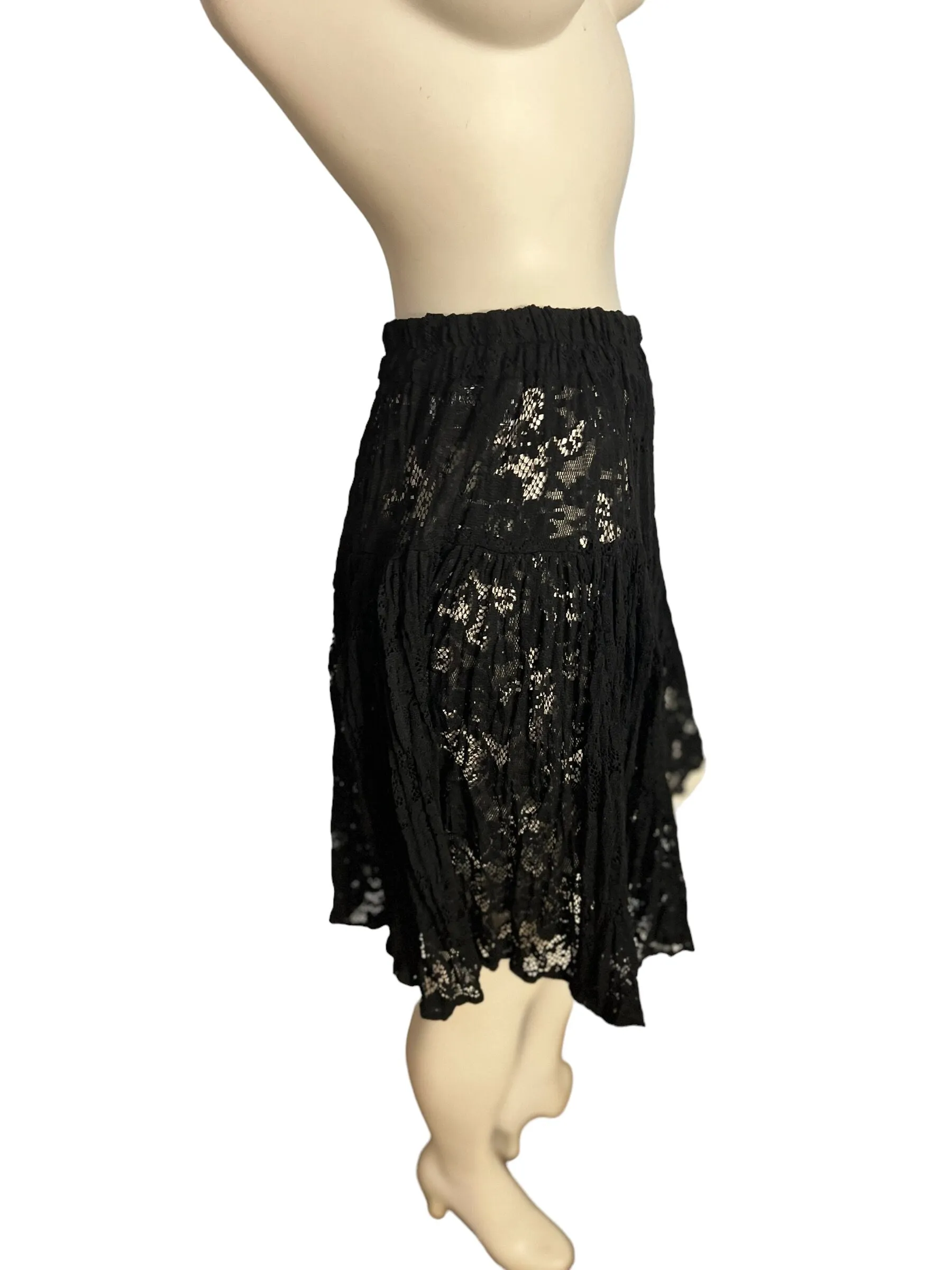 Vintage black lace skirt M Howard Wolf