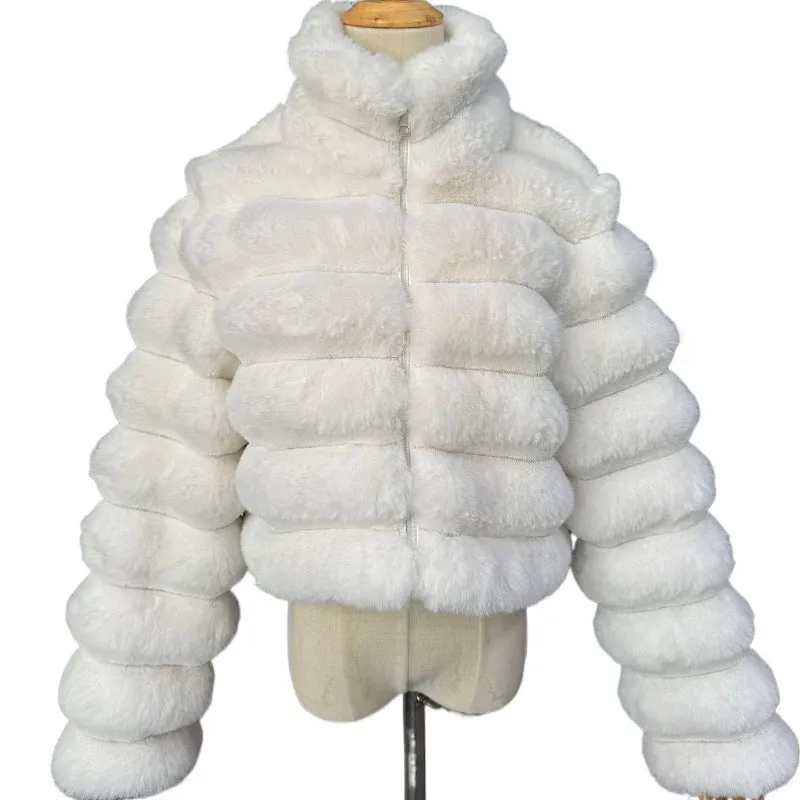 Women’s Sexy and Sophisticated Short Faux Fur Coat